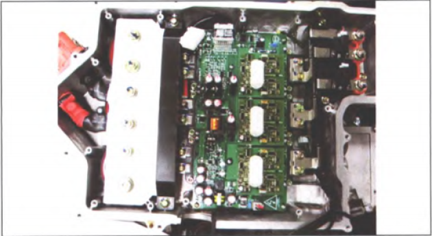 “优能工程师”开云真人告诉你比亚迪E6驱动电机控制器结构及工作原理(图3)